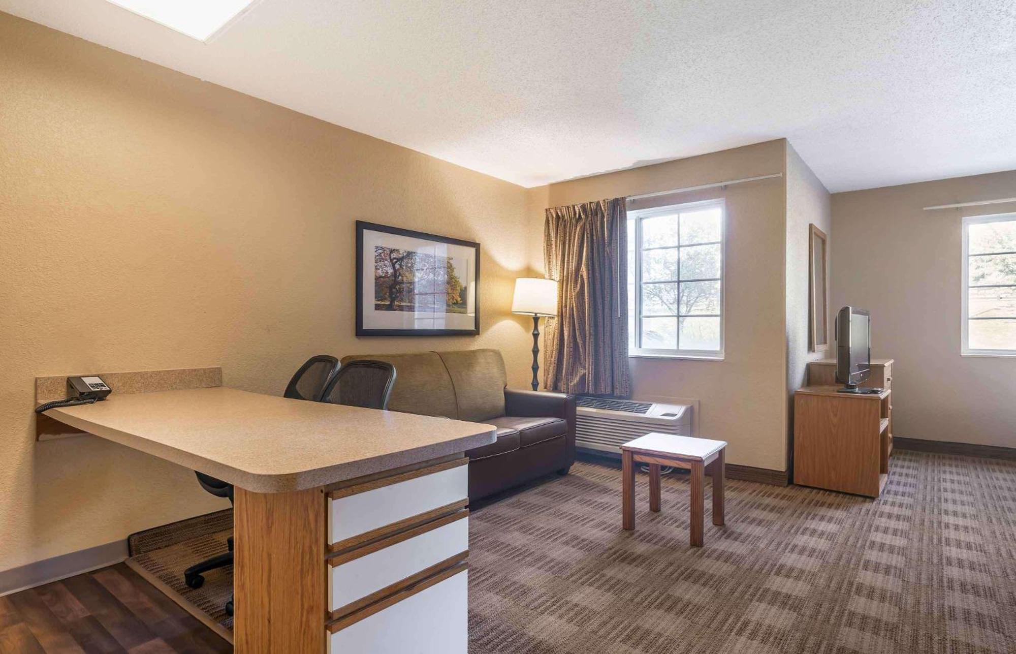 เอ็กซ์เทนด์ สเตย์ อเมริกา หลุยส์วิลล์ อัลไลแอนต์ อเวนิว Hotel ภายนอก รูปภาพ
