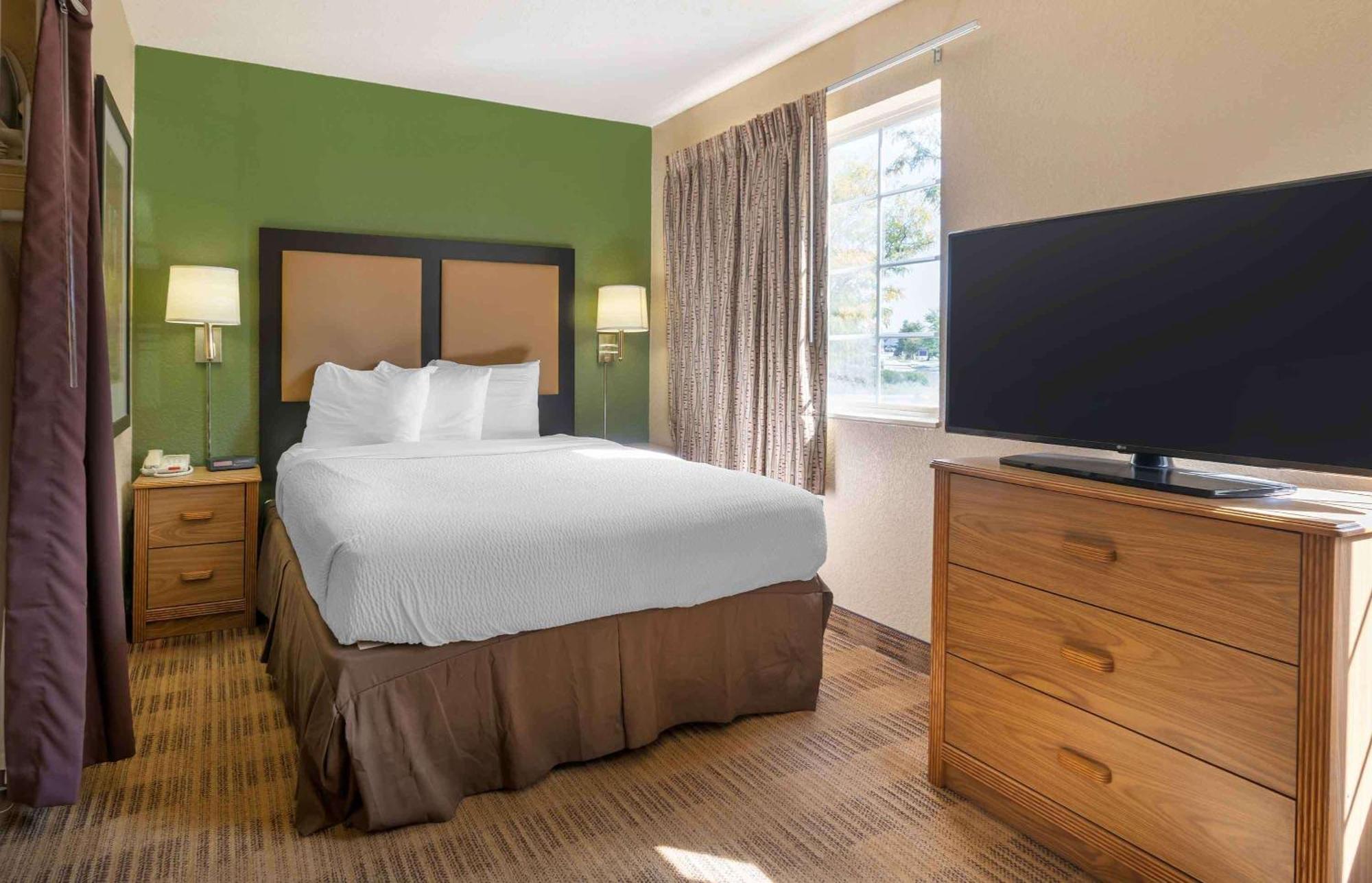 เอ็กซ์เทนด์ สเตย์ อเมริกา หลุยส์วิลล์ อัลไลแอนต์ อเวนิว Hotel ภายนอก รูปภาพ