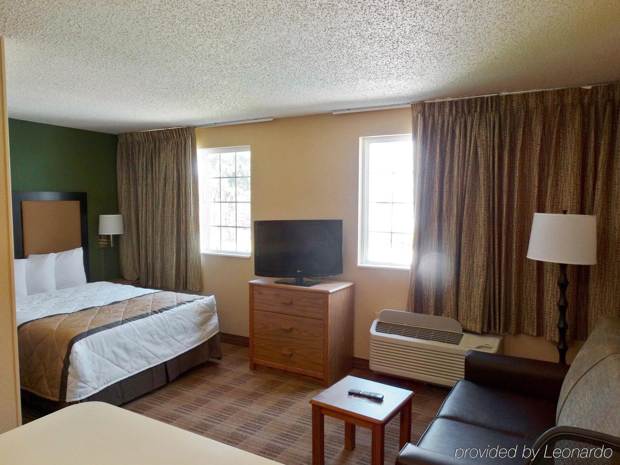 เอ็กซ์เทนด์ สเตย์ อเมริกา หลุยส์วิลล์ อัลไลแอนต์ อเวนิว Hotel ภายนอก รูปภาพ