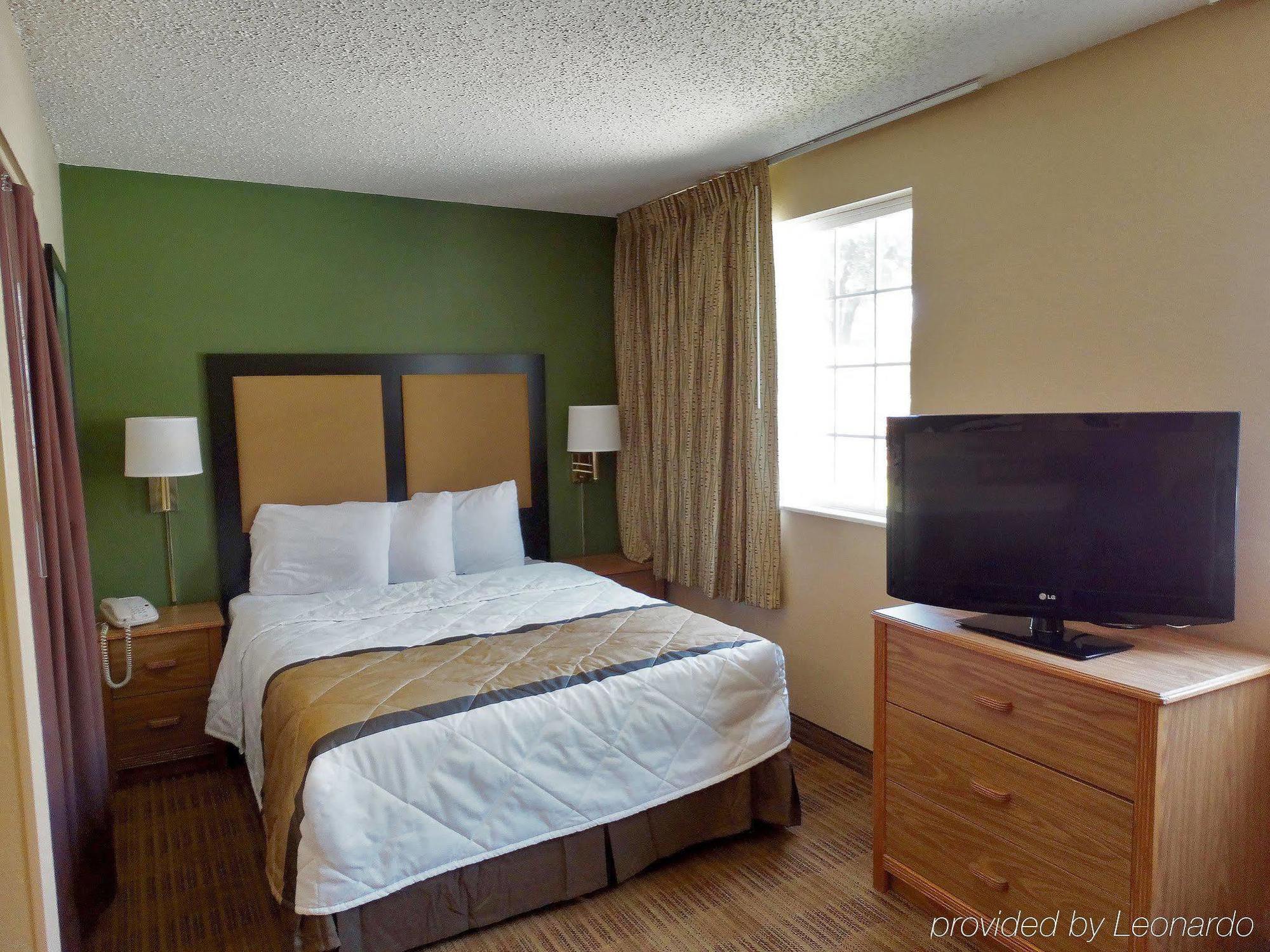 เอ็กซ์เทนด์ สเตย์ อเมริกา หลุยส์วิลล์ อัลไลแอนต์ อเวนิว Hotel ภายนอก รูปภาพ